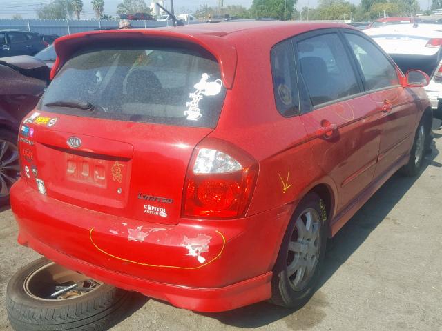 KNAFE161X65348446 - 2006 KIA SPECTRA5 RED photo 4