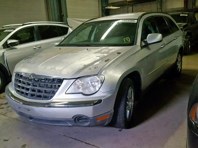 2A8GM68X07R226619 - 2007 CHRYSLER PACIFICA T SILVER photo 2