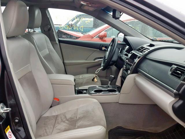 4T1BD1FK6DU073248 - 2013 TOYOTA CAMRY HYBR GRAY photo 5