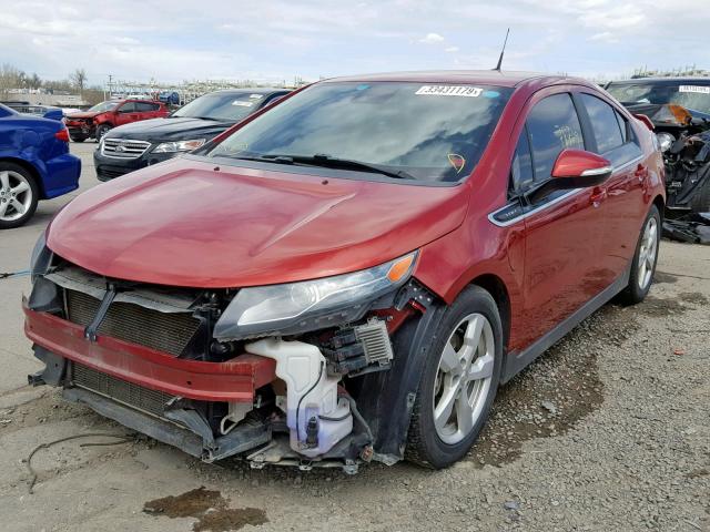 1G1RD6E44DU131403 - 2013 CHEVROLET VOLT RED photo 2