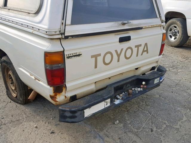 JT4RN50R8G0149206 - 1986 TOYOTA PICKUP 1/2 WHITE photo 9