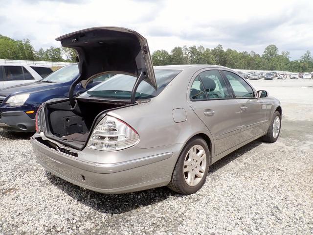 WDBUF65J15A639279 - 2005 MERCEDES-BENZ E 320 SILVER photo 4