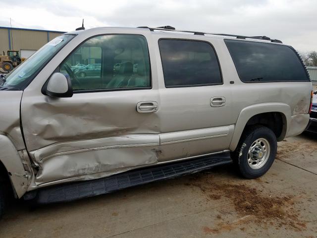 3GNGK26U74G138965 - 2004 CHEVROLET SUBURBAN K2500  photo 9