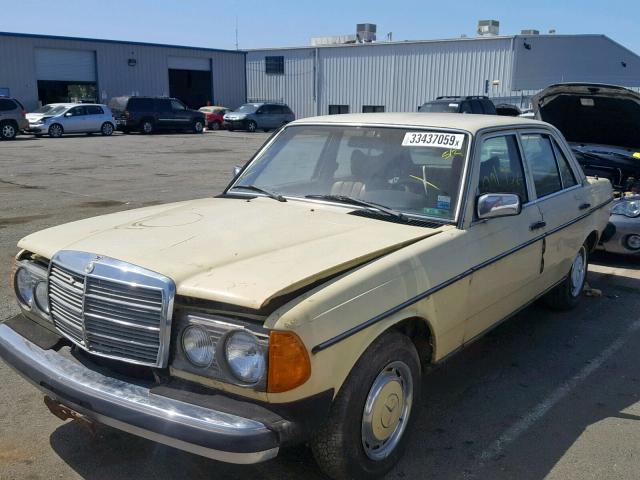 12312310135579 - 1979 MERCEDES-BENZ 240D YELLOW photo 2