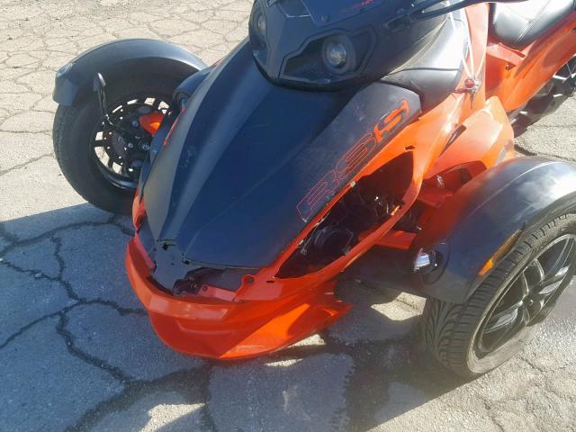 2BXJAHA18CV001017 - 2012 CAN-AM SPYDER ROA ORANGE photo 9