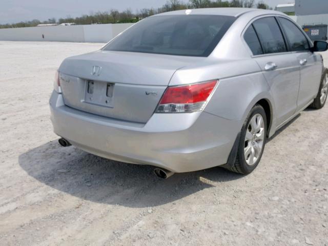 1HGCP3F86AA019365 - 2010 HONDA ACCORD EXL SILVER photo 4