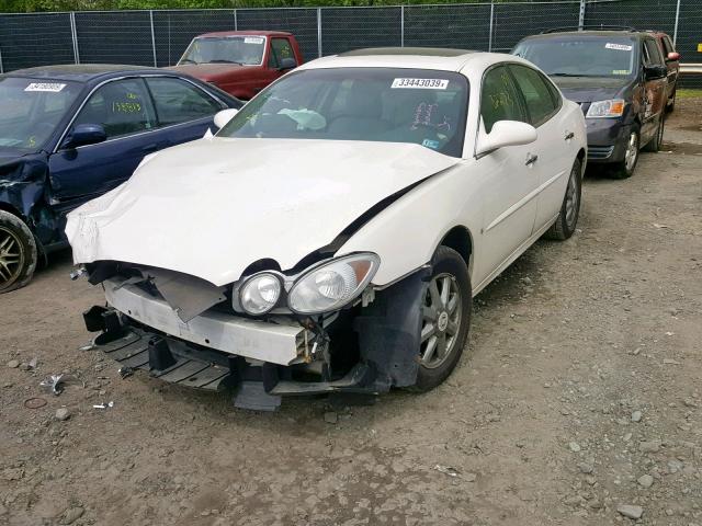 2G4WD552971182930 - 2007 BUICK LACROSSE C WHITE photo 2