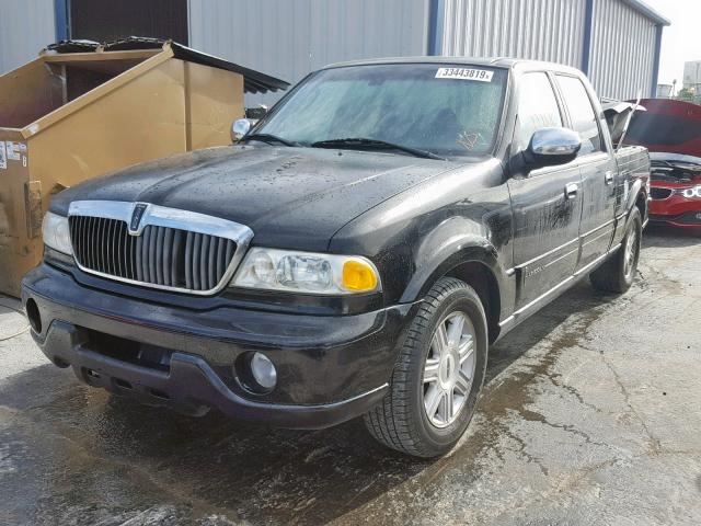 5LTEW05A32KJ01530 - 2002 LINCOLN BLACKWOOD BLACK photo 2