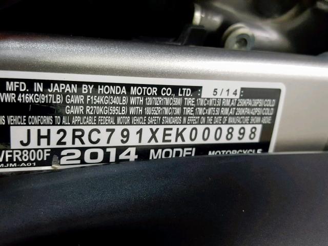 JH2RC791XEK000898 - 2014 HONDA VFR800 F RED photo 20