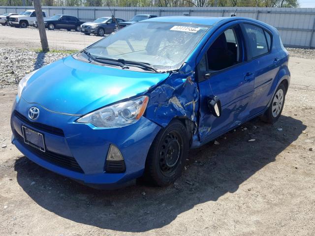 JTDKDTB3XD1552353 - 2013 TOYOTA PRIUS C BLUE photo 2