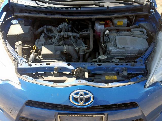 JTDKDTB3XD1552353 - 2013 TOYOTA PRIUS C BLUE photo 7