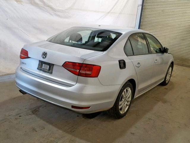 3VW1K7AJ3FM356105 - 2015 VOLKSWAGEN JETTA BASE SILVER photo 4