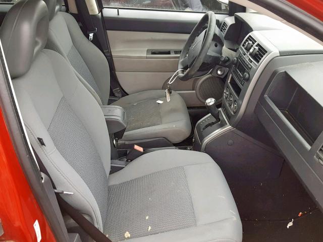 1J8FT47W67D204333 - 2007 JEEP COMPASS RED photo 5