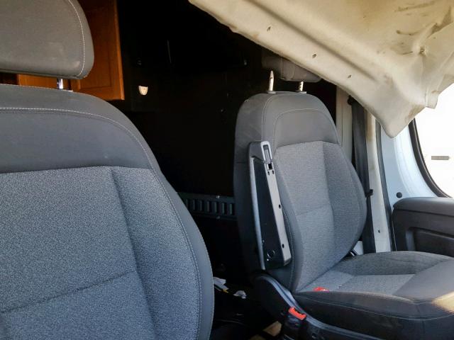 3C6URVJG8HE524863 - 2017 RAM PROMASTER 白色 照片 6