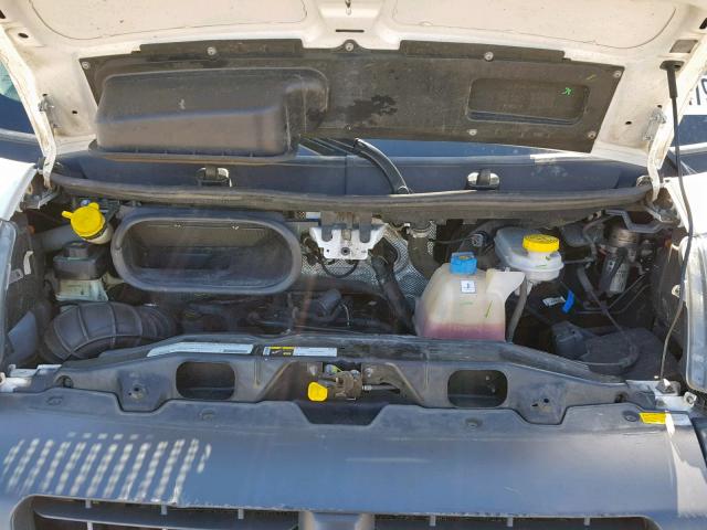 3C6URVJG8HE524863 - 2017 RAM PROMASTER 白色 照片 7