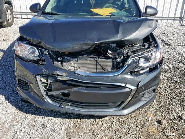 1G1JB5SH7J4136594 - 2018 CHEVROLET SONIC LS 灰色 照片 9