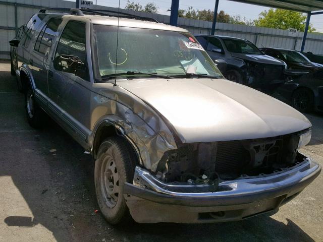 1GNDT13W212213382 - 2001 CHEVROLET BLAZER GOLD photo 1