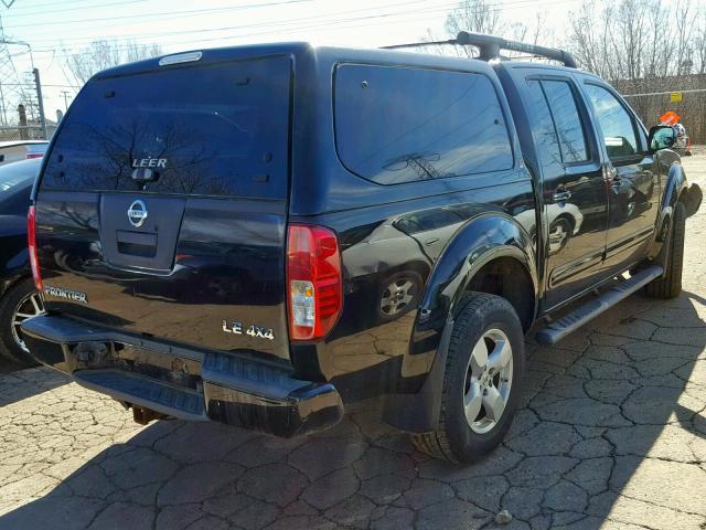 1N6AD07W66C415444 - 2006 NISSAN FRONTIER C BLACK photo 4