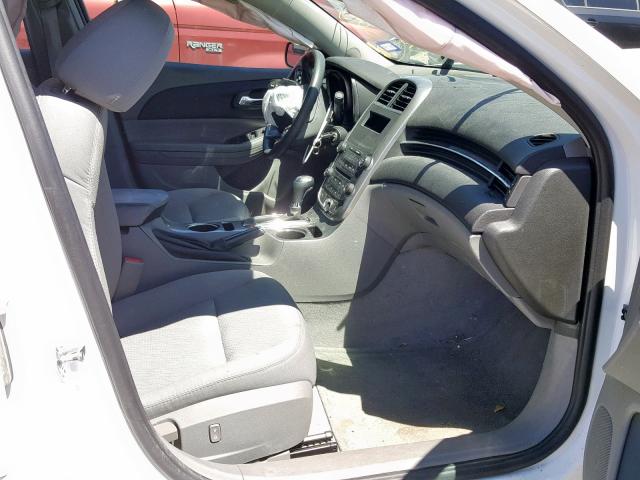 1G11B5SL0FF273621 - 2015 CHEVROLET MALIBU LS WHITE photo 5