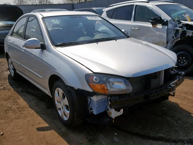 KNAFE221095645886 - 2009 KIA SPECTRA EX SILVER photo 1