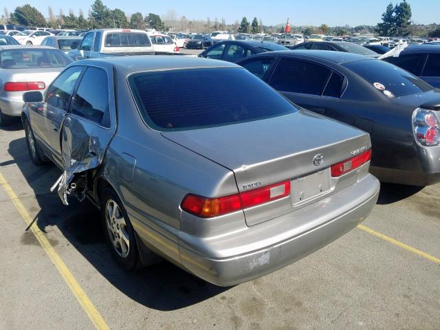 JT2BF28K5W0090837 - 1998 TOYOTA CAMRY LE  photo 3