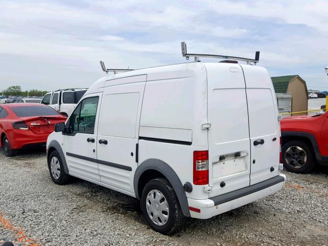 NM0LS7BN2BT068565 - 2011 FORD TRANSIT CO WHITE photo 3