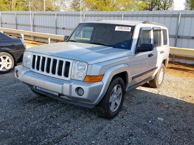 1J8HH48K26C233788 - 2006 JEEP COMMANDER SILVER photo 2