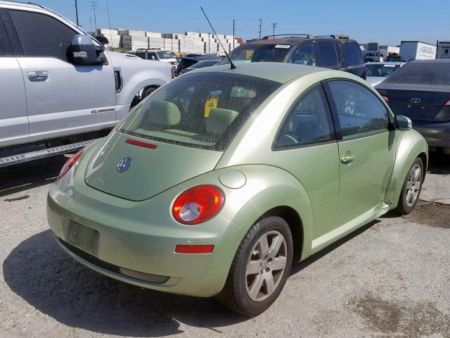 3VWRG31C97M519839 - 2007 VOLKSWAGEN NEW BEETLE GREEN photo 4