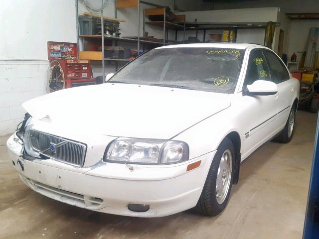 YV1TS92D321272108 - 2002 VOLVO S80 WHITE photo 2