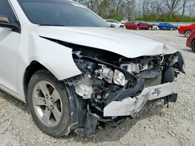 1G11B5SL4FF242355 - 2015 CHEVROLET MALIBU LS თეთრი ფოტო 9