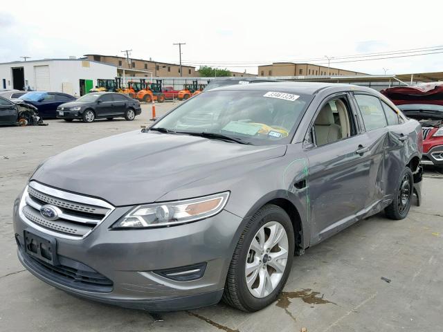 1FAHP2EW8BG114545 - 2011 FORD TAURUS SEL GRAY photo 2