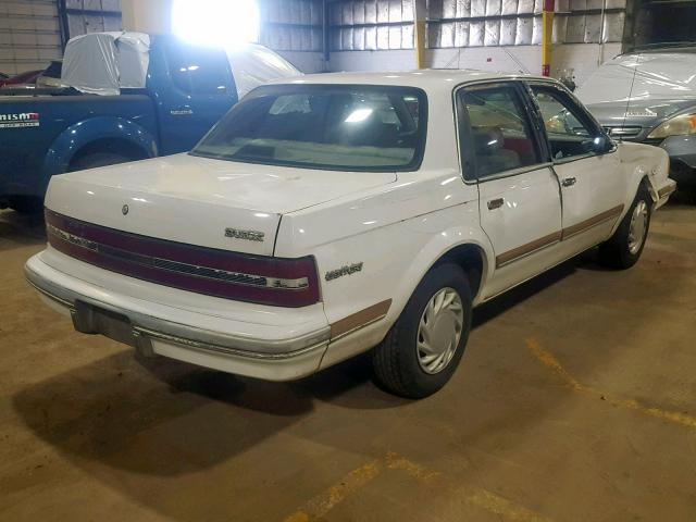 1G4AG55M9S6415600 - 1995 BUICK CENTURY SP WHITE photo 4