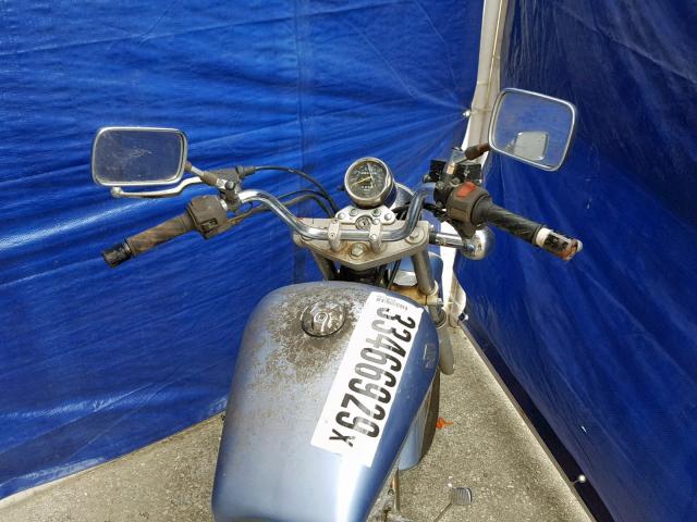 VTTNJ48A262101073 - 2006 SUZUKI GZ250 BLUE photo 5