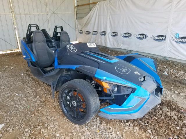 57XAARFA5J8129819 - 2018 POLARIS SLINGSHOT BLUE photo 1