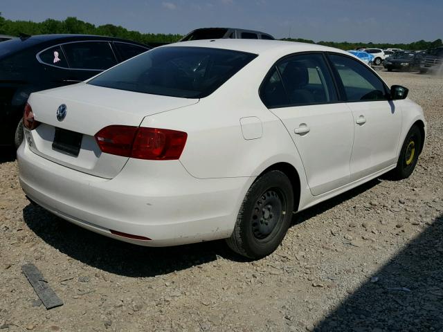 3VW2K7AJ6EM377243 - 2014 VOLKSWAGEN JETTA BASE WHITE photo 4