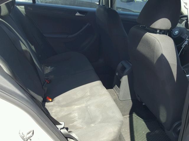 3VW2K7AJ6EM377243 - 2014 VOLKSWAGEN JETTA BASE WHITE photo 6
