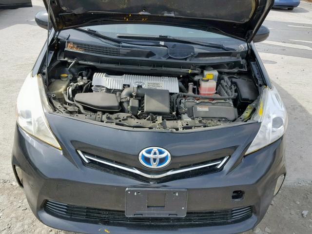 JTDZN3EU7D3196996 - 2013 TOYOTA PRIUS V BLACK photo 7