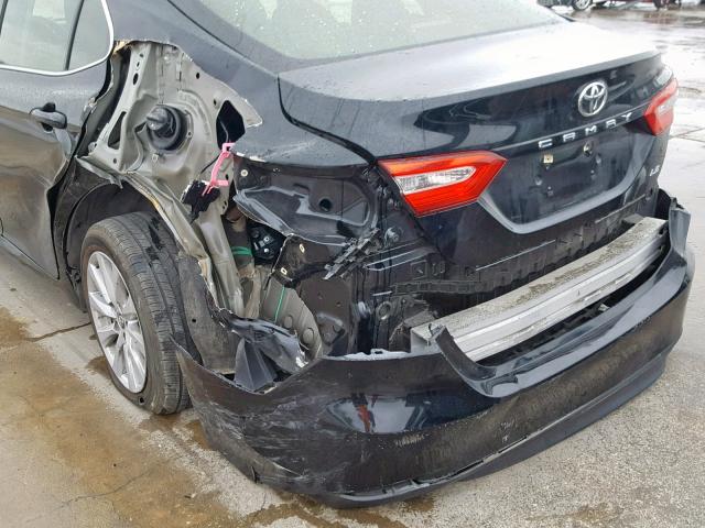 JTNB11HK3J3008817 - 2018 TOYOTA CAMRY L BLACK photo 9