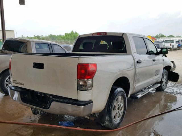 5TBEV54117S462784 - 2007 TOYOTA TUNDRA CRE WHITE photo 4