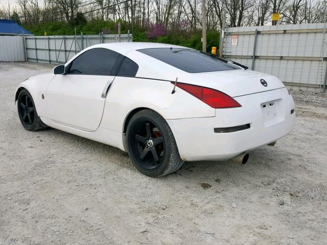 JN1AZ34D44T153528 - 2004 NISSAN 350Z COUPE WHITE photo 3