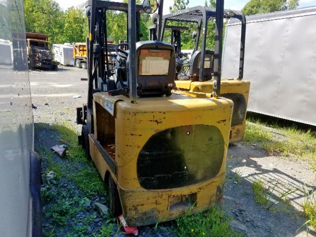 0000000A3EC340367 - 2002 CATE FORKLIFT YELLOW photo 3