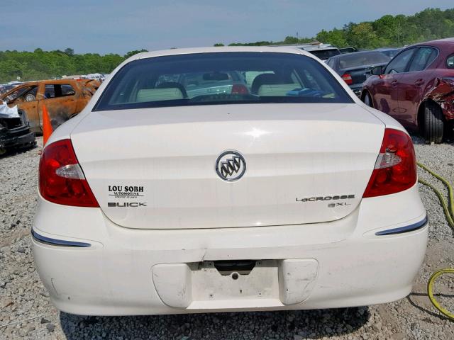 2G4WD582981195092 - 2008 BUICK LACROSSE C WHITE photo 9