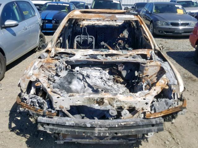 19UUB2F54HA001945 - 2017 ACURA TLX TECH WHITE photo 9