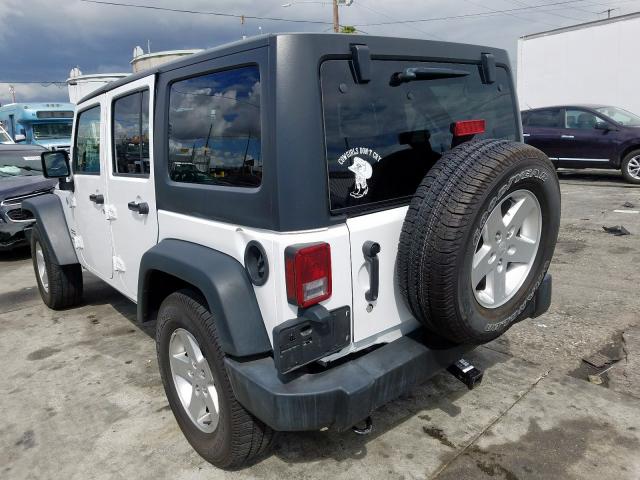 1C4BJWDG8GL330297 - 2016 JEEP WRANGLER UNLIMITED SPORT  photo 3