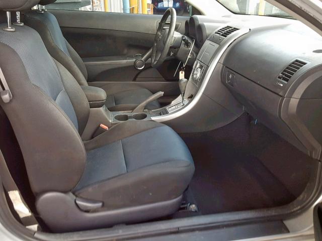 JTKDE177460136953 - 2006 TOYOTA SCION TC SILVER photo 5