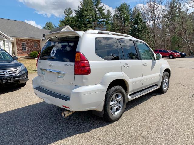 JTJBT20X860111975 - 2006 LEXUS GX 470 WHITE photo 4