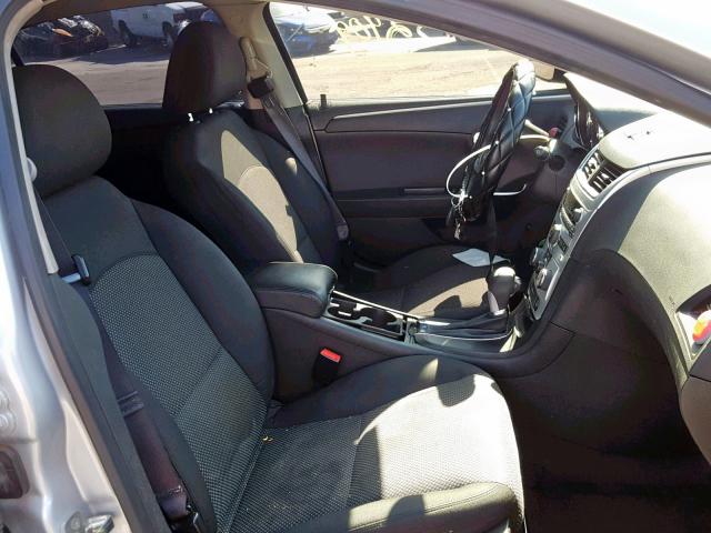 1G1ZC5E00CF128124 - 2012 CHEVROLET MALIBU 1LT 银色 照片 5