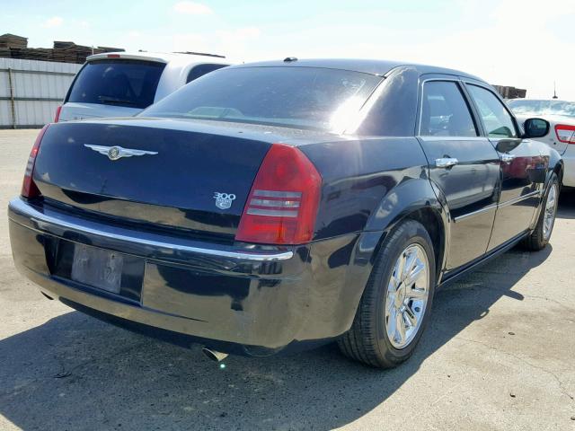 2C3KA63H26H520400 - 2006 CHRYSLER 300C BLACK photo 4