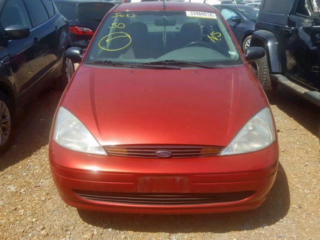 1FAFP33P01W343119 - 2001 FORD FOCUS LX RED photo 9