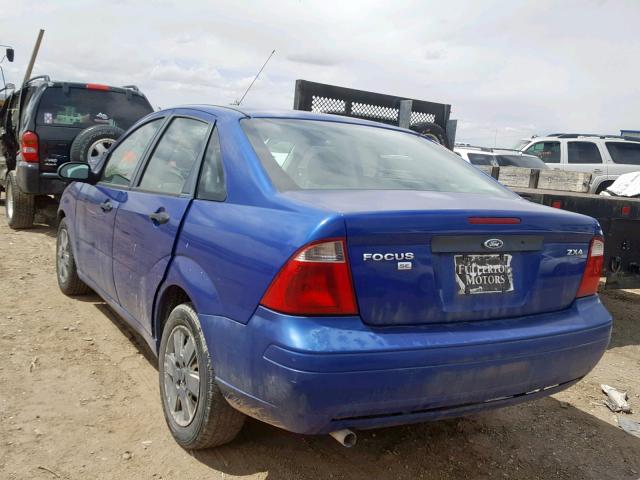 1FAFP34N36W109691 - 2006 FORD FOCUS ZX4 BLUE photo 3